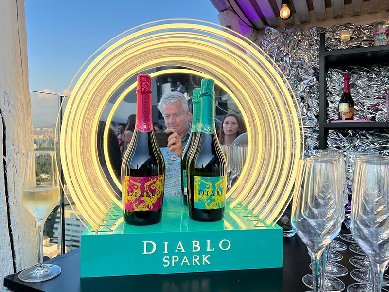 Fotos del lanzamiento de Diablo Spark, Diciembre 2025
