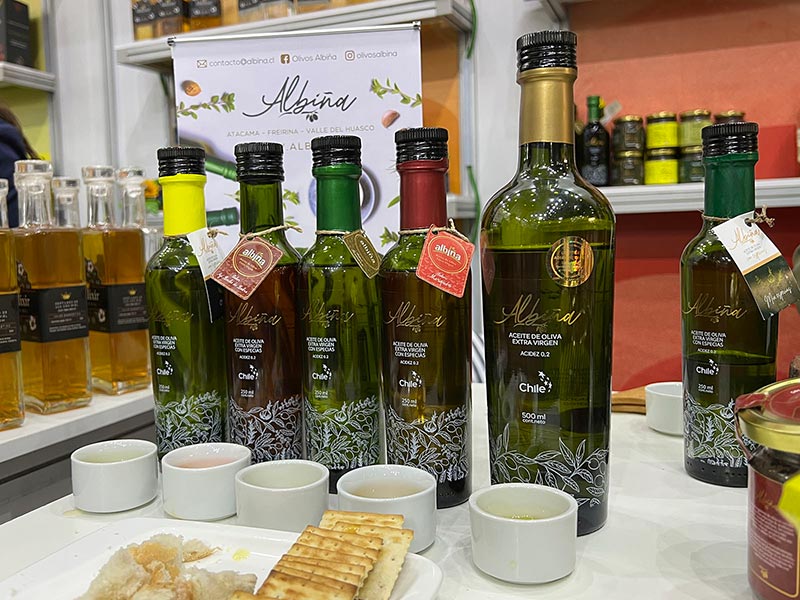 Fotos de la feria Food Service 2025, los Premio Fuego y el Almuerzo de la Fegach