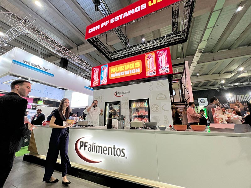 Fotos de la feria Food Service 2025, los Premio Fuego y el Almuerzo de la Fegach