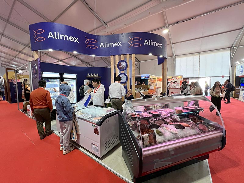 Fotos de la feria Food Service 2025, los Premio Fuego y el Almuerzo de la Fegach