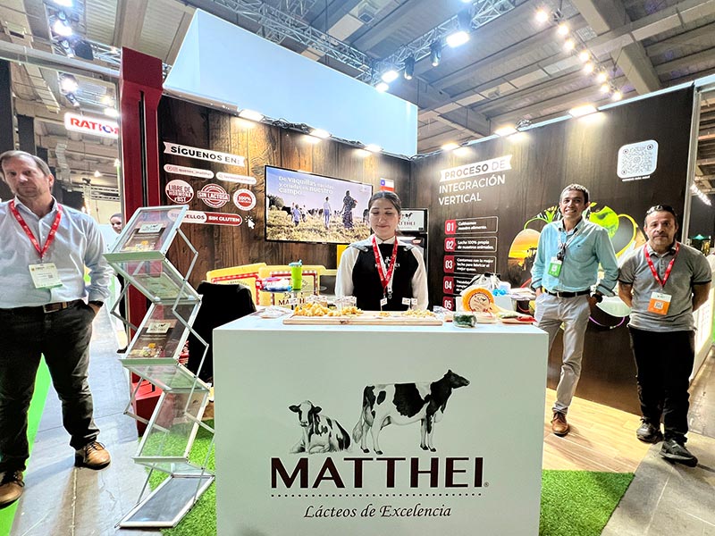 Fotos de la feria Food Service 2025, los Premio Fuego y el Almuerzo de la Fegach