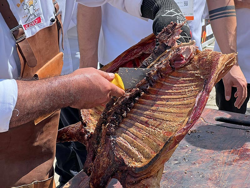 Fotos de la feria Food Service 2025, los Premio Fuego y el Almuerzo de la Fegach