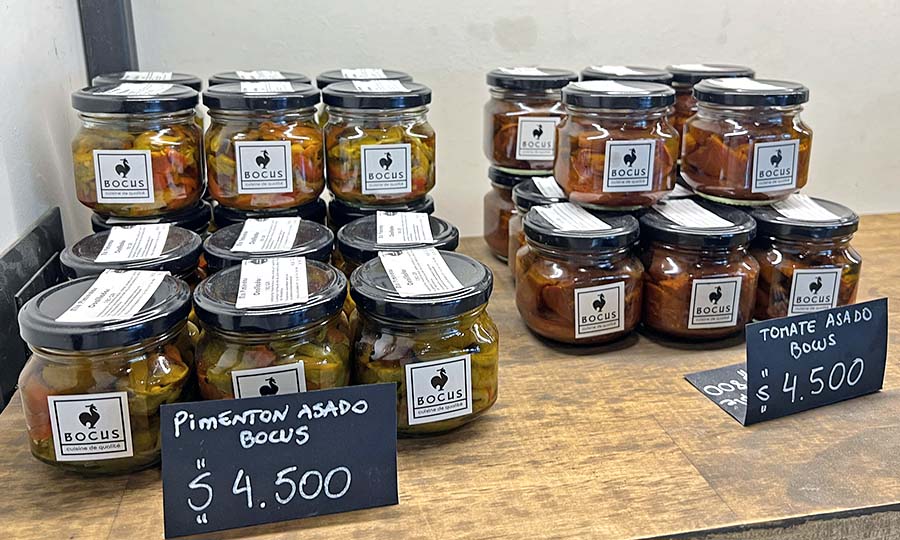 Conserva Pimenton Asado y Tomate Asado marca Bocus - Fotos de Panader�a Cadaqu�s